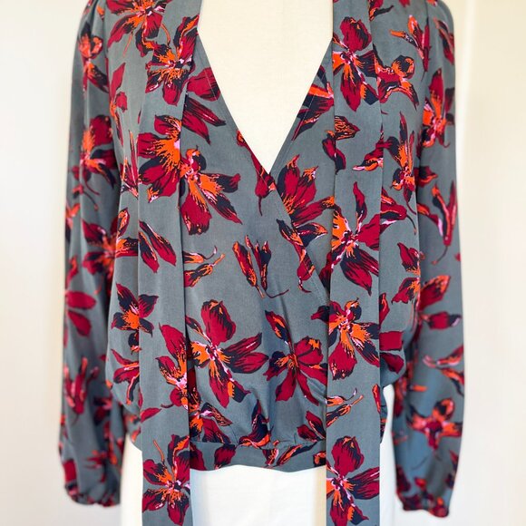 Madewell Silk Floral Tie Neck Faux Wrap Top in Bridgette Architect Green Small - Picture 5 of 10